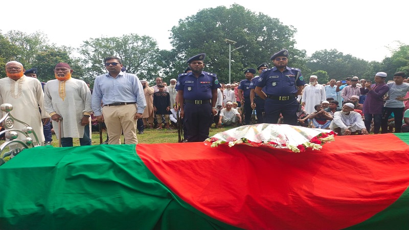 চাঁপাইনবাবগঞ্জে বীর মুক্তিযোদ্ধা আব্দুল কুদ্দুসের ইন্তেকাল,রাষ্ট্রীয় মর্যাদায় দাফন